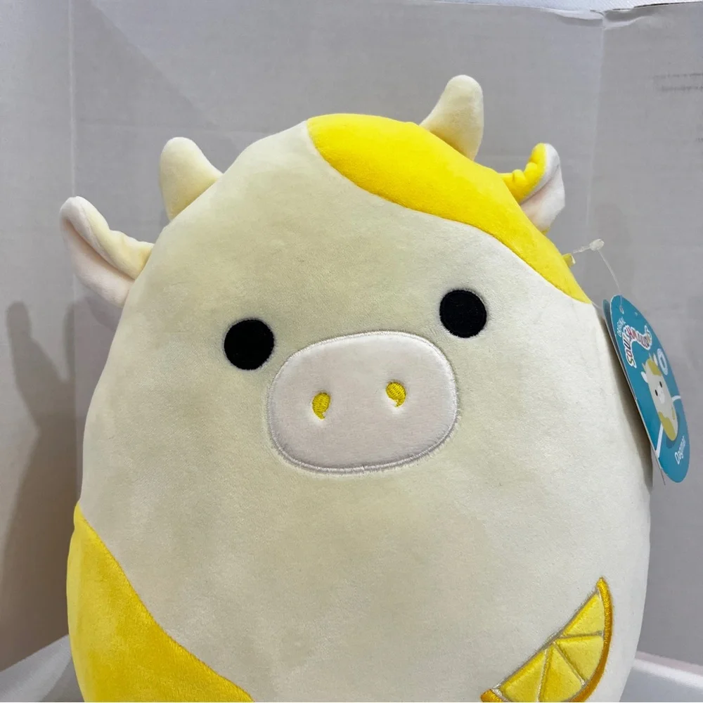 Squishmallows Dagmar The lemon Cow Size 12.5" Yellow Plush  Soft - Picture 7 of 14